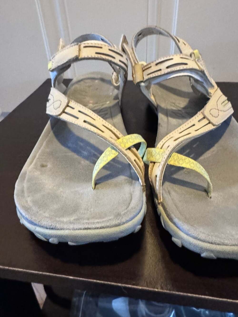 Merrell Terran Sandals Beige Yellow Strappy Hiking Outdoor